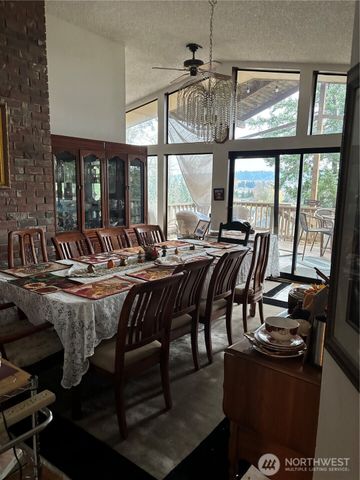 2405 Terrace Drive SE, Puyallup, WA 98372