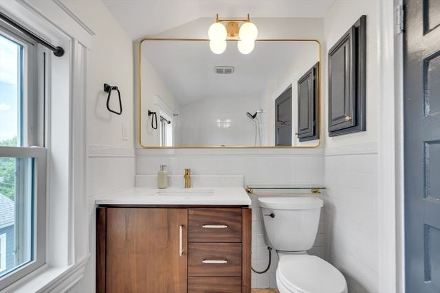 34 Ware St. 2, Somerville, MA 02144
