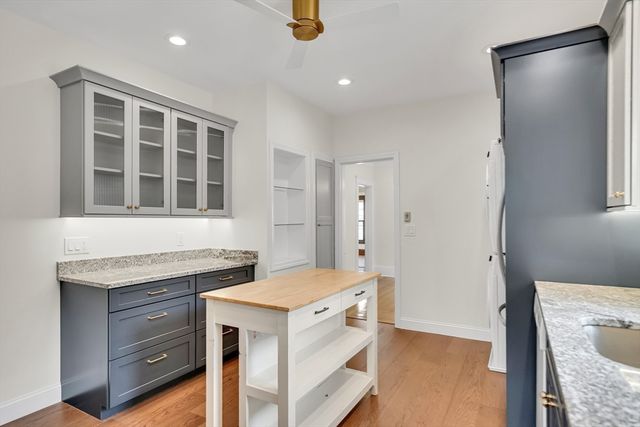34 Ware St. 2, Somerville, MA 02144