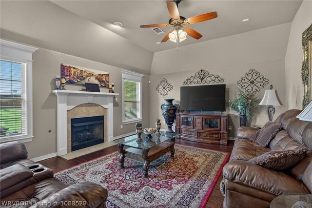12515 Douglas Drive, Fort Smith, AR 72916
