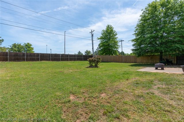 12515 Douglas Drive, Fort Smith, AR 72916