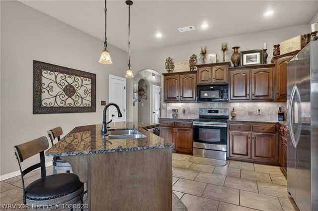 12515 Douglas Drive, Fort Smith, AR 72916
