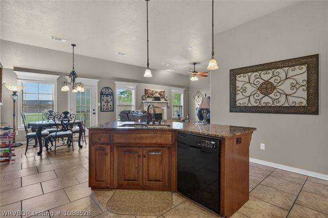 12515 Douglas Drive, Fort Smith, AR 72916