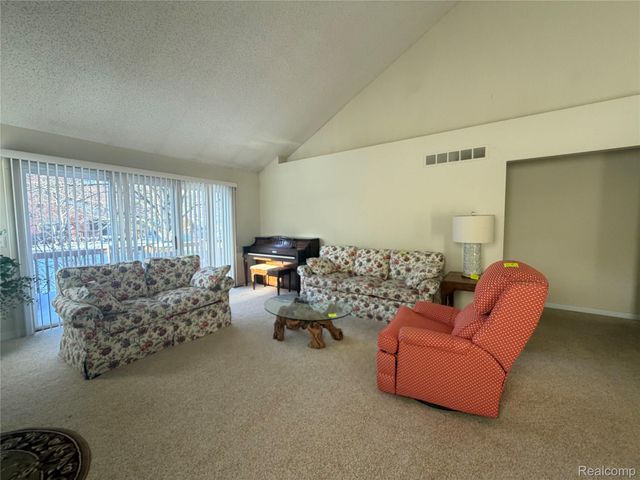 11 Oxford Court, Dearborn, MI 48124