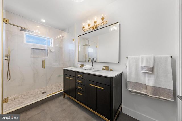 1487 PAUL BLVD, Manahawkin, NJ 08050