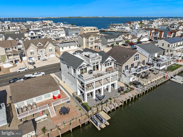 1487 PAUL BLVD, Manahawkin, NJ 08050