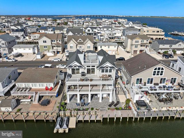 1487 PAUL BLVD, Manahawkin, NJ 08050