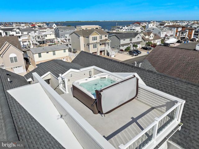 1487 PAUL BLVD, Manahawkin, NJ 08050