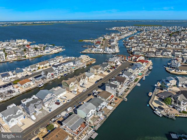 1487 PAUL BLVD, Manahawkin, NJ 08050