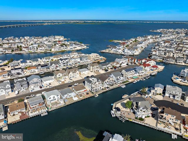 1487 PAUL BLVD, Manahawkin, NJ 08050