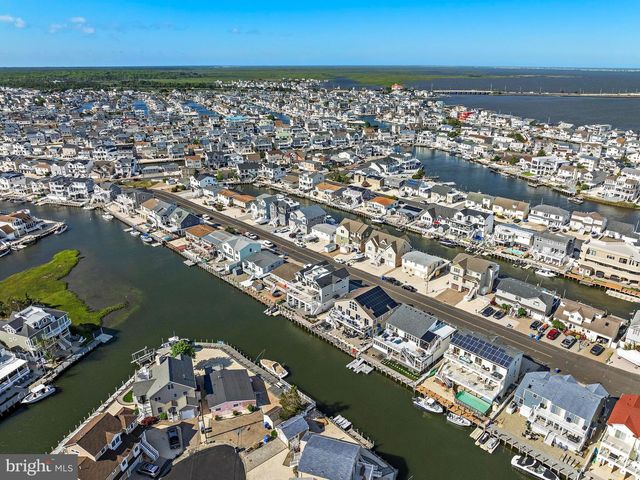 1487 PAUL BLVD, Manahawkin, NJ 08050
