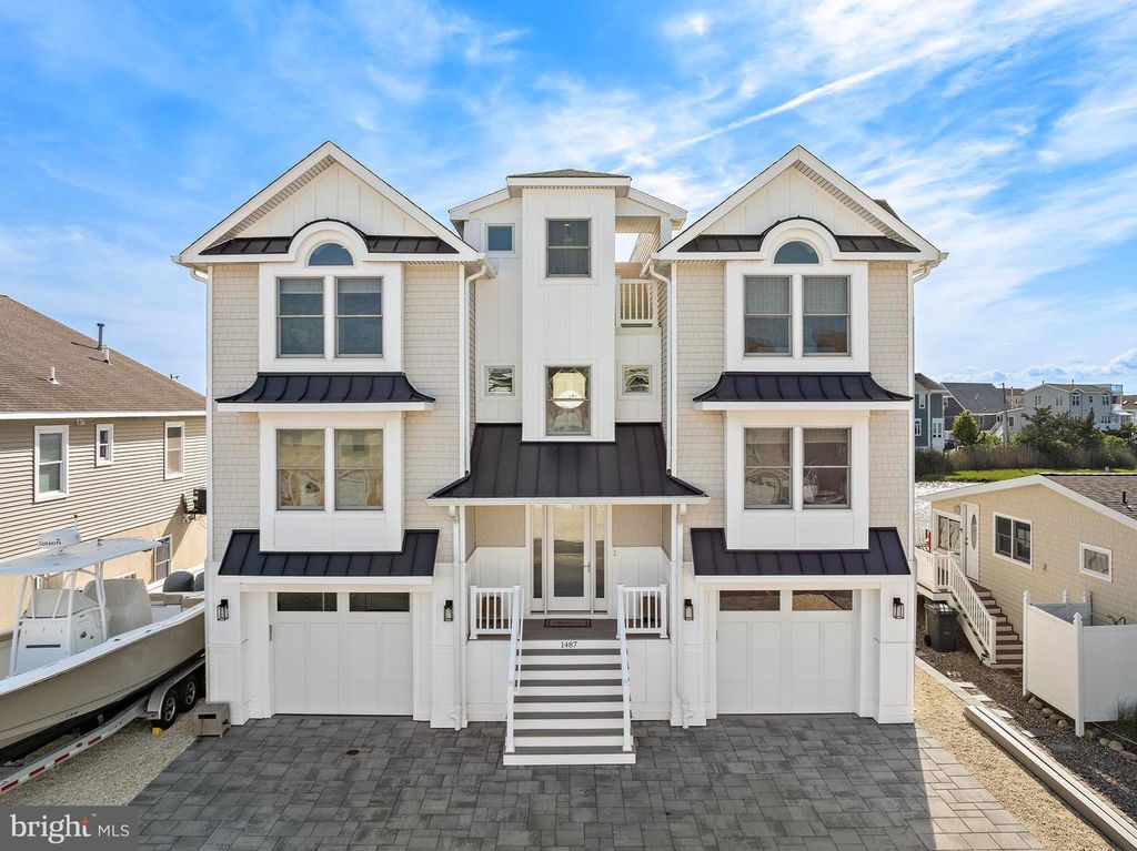 1487 PAUL BLVD, Manahawkin, NJ 08050