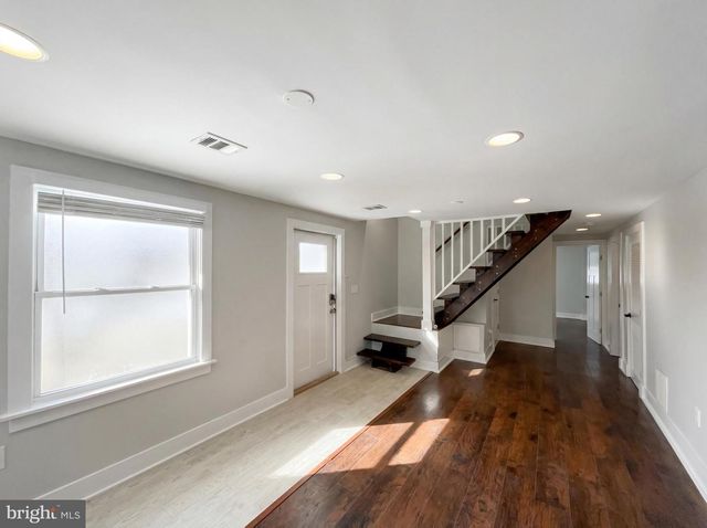 6515 CARRIAGE DR, Alexandria, VA 22310