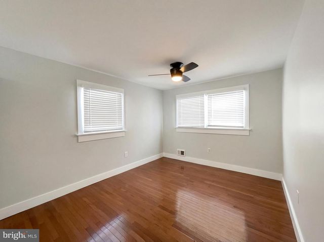 6515 CARRIAGE DR, Alexandria, VA 22310