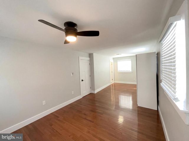 6515 CARRIAGE DR, Alexandria, VA 22310