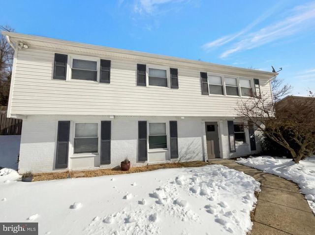 6515 CARRIAGE DR, Alexandria, VA 22310