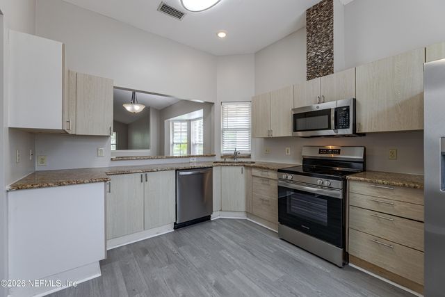 104 BAY HILL Court, Ponte Vedra Beach, FL 32082