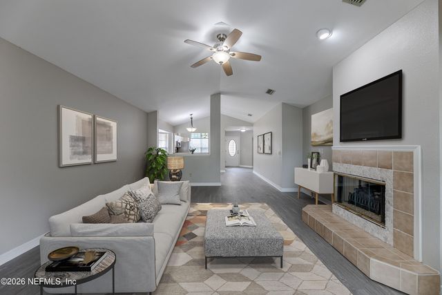 104 BAY HILL Court, Ponte Vedra Beach, FL 32082