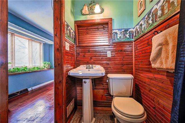 8200 Wood Avenue, Kansas City, KS 66112