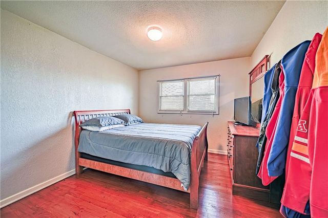 8200 Wood Avenue, Kansas City, KS 66112