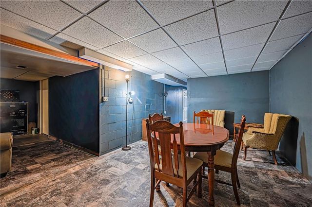 8200 Wood Avenue, Kansas City, KS 66112