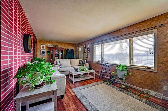 8200 Wood Avenue, Kansas City, KS 66112