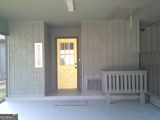 306 Oak Center Place, Valdosta, GA 31602