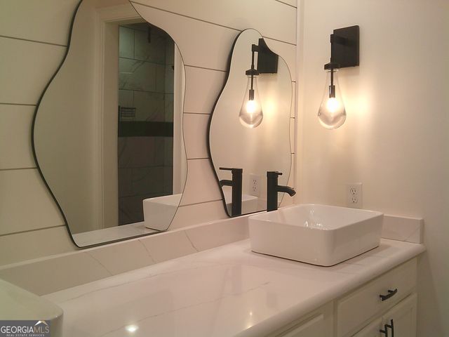 306 Oak Center Place, Valdosta, GA 31602