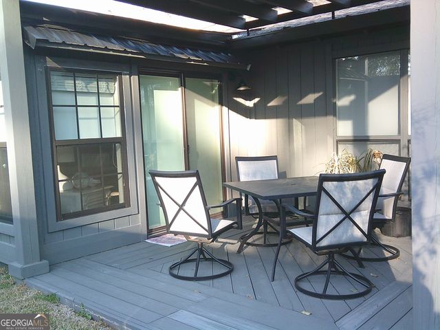 306 Oak Center Place, Valdosta, GA 31602