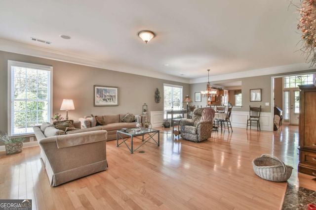 6304 Canebridge Lane, Hoschton, GA 30548