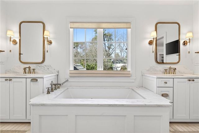 524 Bryn Mawr NW Lane, Atlanta, GA 30327