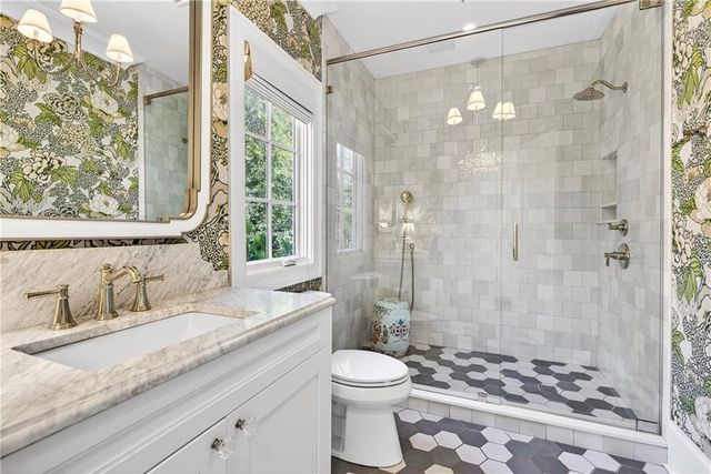 524 Bryn Mawr NW Lane, Atlanta, GA 30327