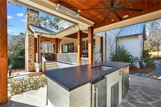 524 Bryn Mawr NW Lane, Atlanta, GA 30327