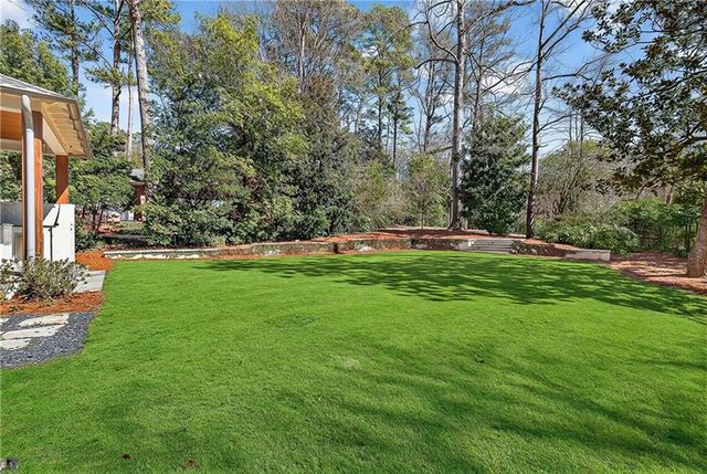 524 Bryn Mawr NW Lane, Atlanta, GA 30327