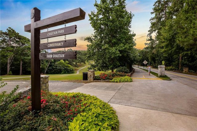 524 Bryn Mawr NW Lane, Atlanta, GA 30327