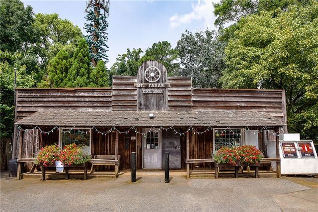 524 Bryn Mawr NW Lane, Atlanta, GA 30327