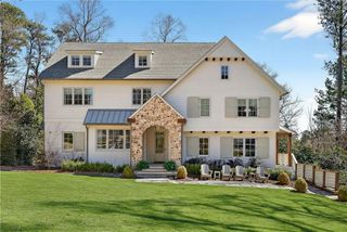 524 Bryn Mawr NW Lane, Atlanta, GA 30327