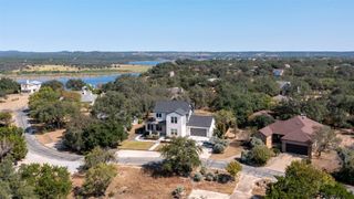 330 Kendall RD, Spicewood, TX 78669