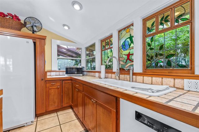 109 S WESTLAND AVENUE, Tampa, FL 33606