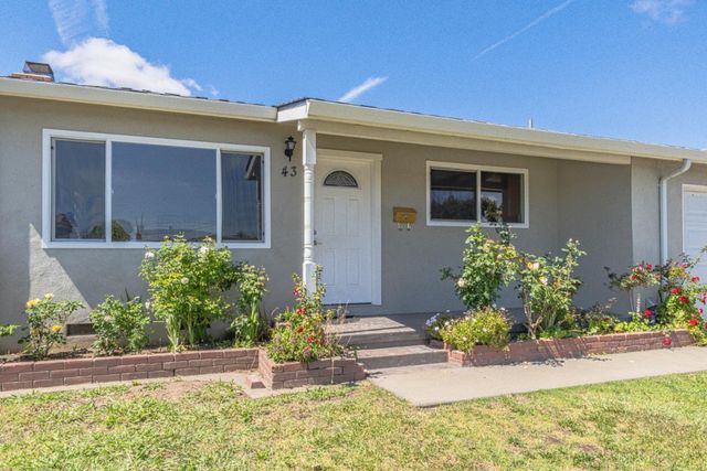 43 Saint Brendan Way, Salinas, CA 93906