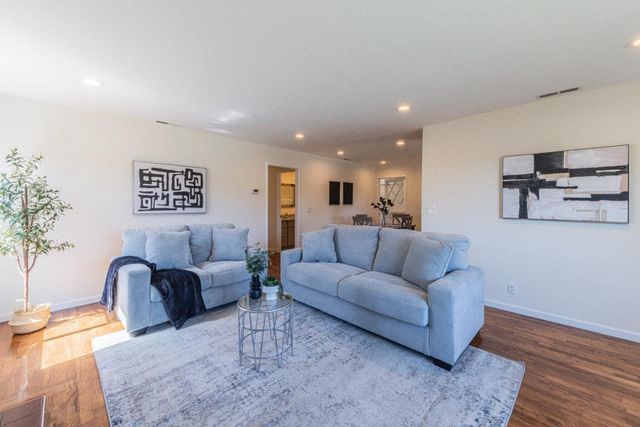 43 Saint Brendan Way, Salinas, CA 93906