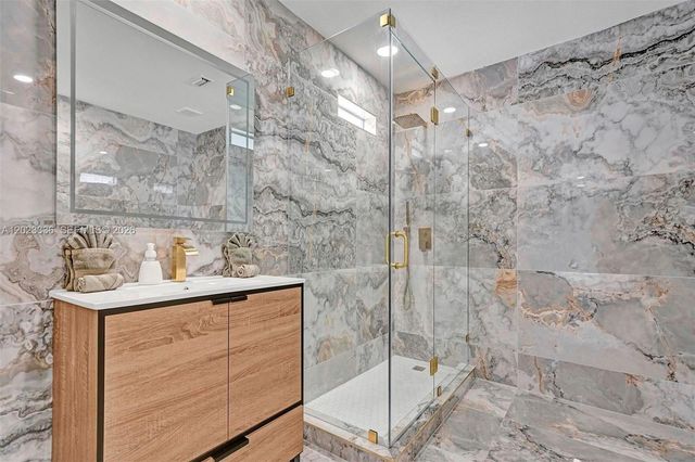 5440 NE 22nd Avenue, Fort Lauderdale, FL 33308
