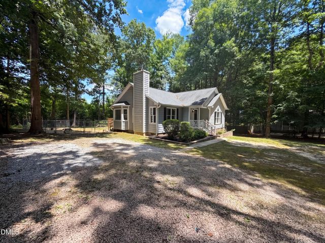 328 Thornwood Lane, Youngsville, NC 27596