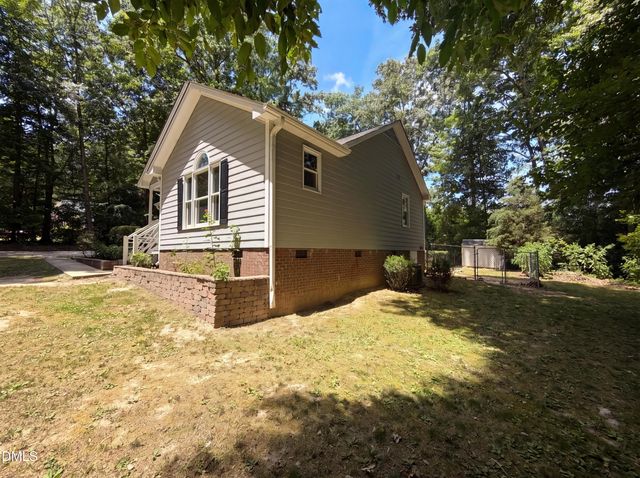 328 Thornwood Lane, Youngsville, NC 27596