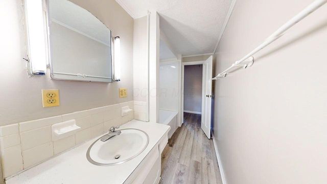 705 Riverview Drive, Columbus, OH 43202