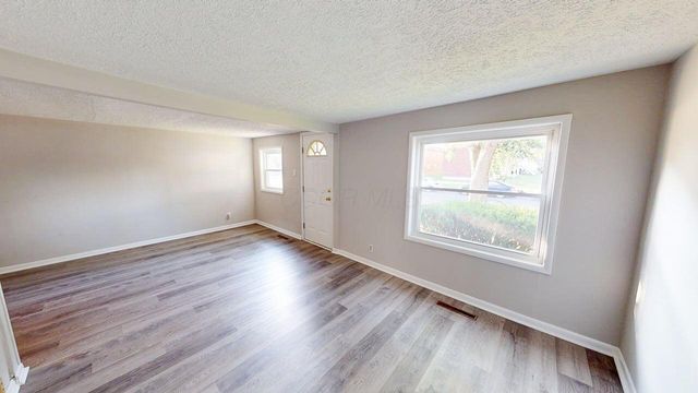 705 Riverview Drive, Columbus, OH 43202