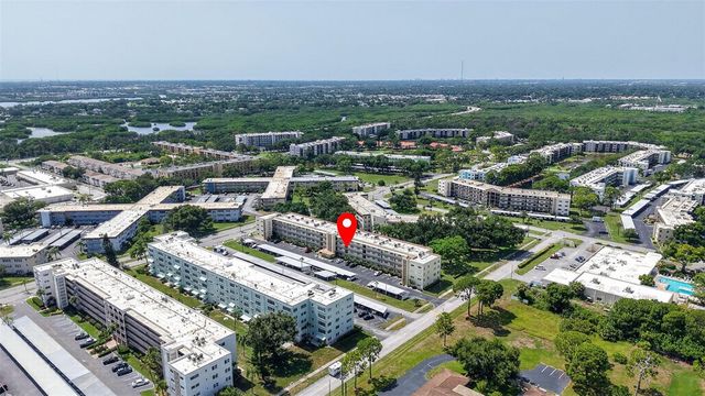 5705 80TH STREET N 309, St Petersburg, FL 33709