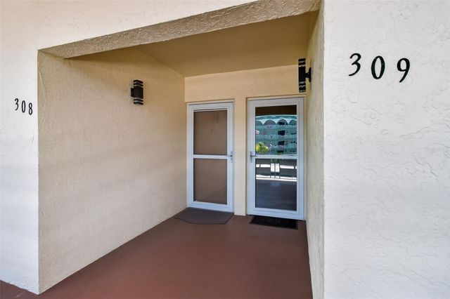 5705 80TH STREET N 309, St Petersburg, FL 33709