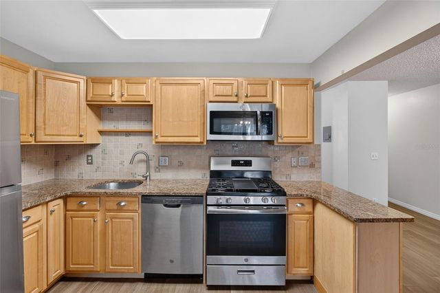5705 80TH STREET N 309, St Petersburg, FL 33709