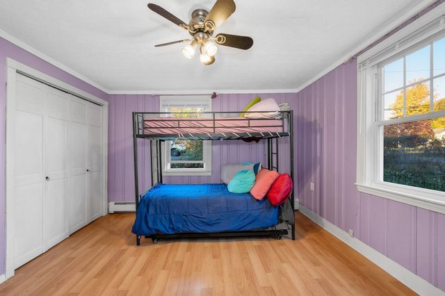 100 Hilltop Rd, Dracut, MA 01826